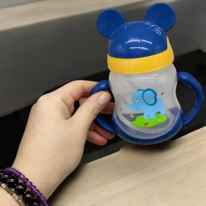 Поїльник з трубочкою "Міккі Маус", 250 мл, синій