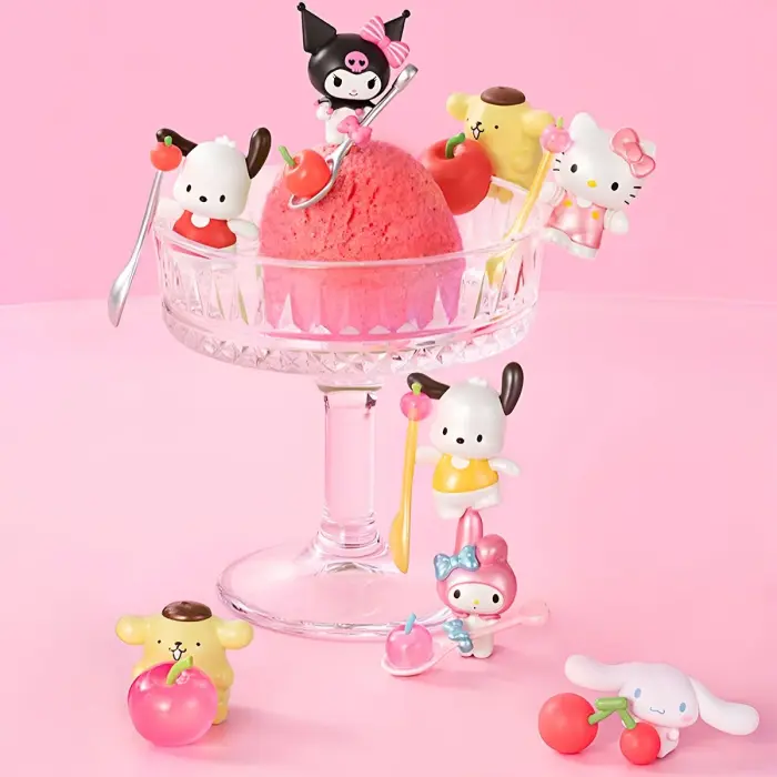 Фігурка-сюрприз "POP TOP. HELLO KITTY ТА ДРУЗІ – ВИШЕНЬКИ" (мікс видів)