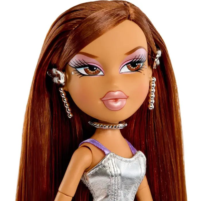 Игровой набор с куклой Bratz серии Charmz – Ясмин