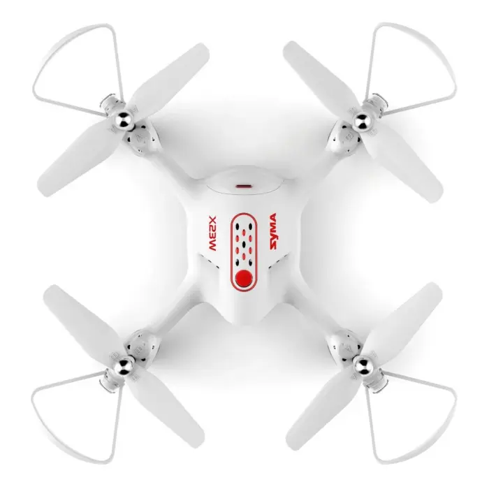 Квадрокоптер на радиоуправлении с FPV-камерой
